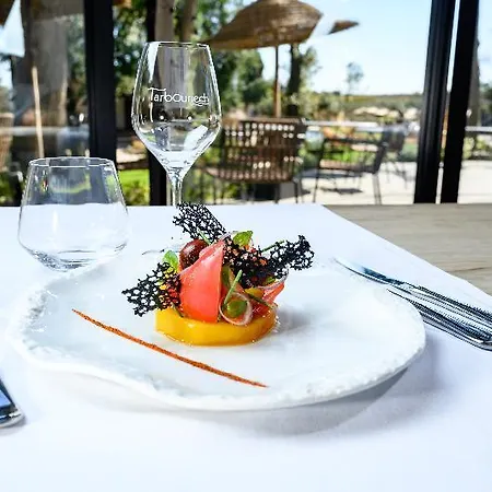 Bed & Breakfast Domaine Tarbouriech, Demeure & Marseillan (Herault)