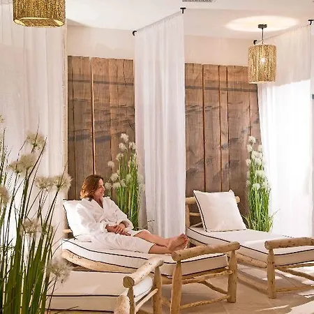 Bed & Breakfast Domaine Tarbouriech, Demeure & 4*
